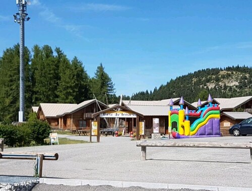 Cosy little studio at the foot of the slopes in the SuperDévoluy resort