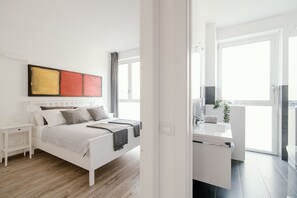 1 habitación, tabla de planchar con plancha y wifi gratis 