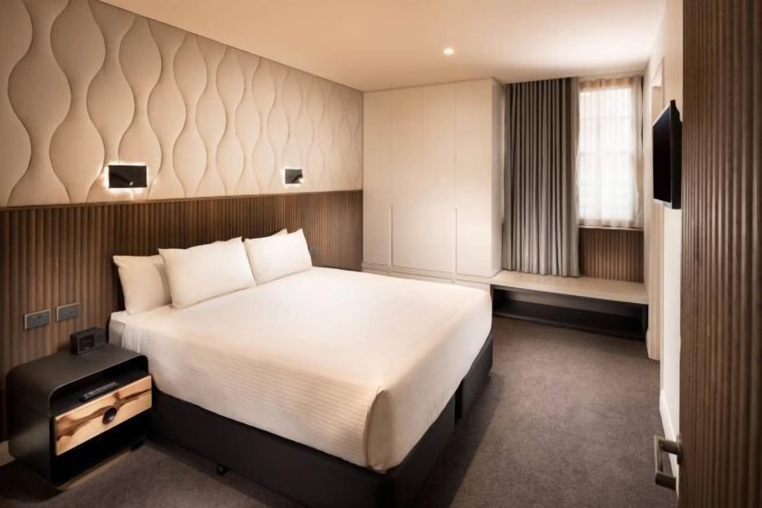 Minibar, két bảo mật tại phòng 