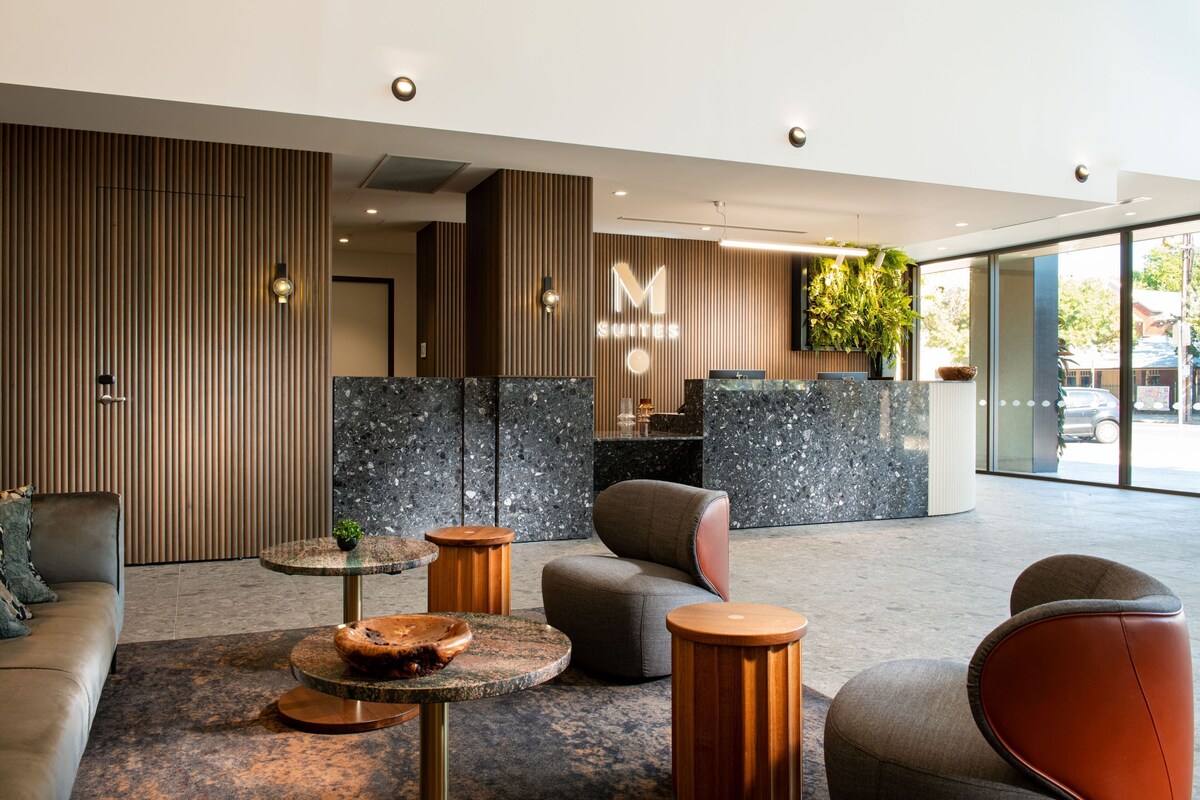 Majestic M Suites
