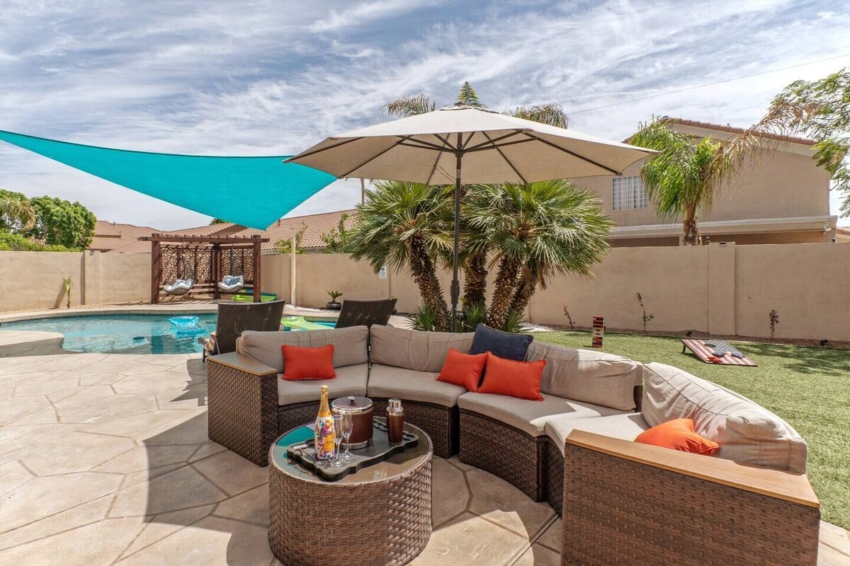 Nitos paradise 5 Bd 4.5 Bath Heated pool, Gym,Golf