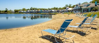 Family friendly, Beachwalk Resort Cottage w/Golf Cart