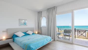 3 Schlafzimmer, Schreibtisch, Bügeleisen/Bügelbrett, Reisekinderbett
