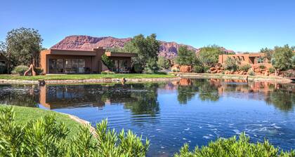 Entrada Oasis 1 BR Waterside Villa w/full Kitchen & Private Garage