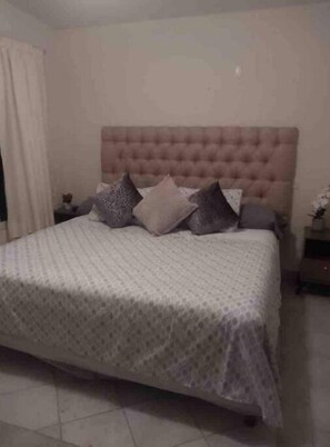 4 bedrooms, WiFi