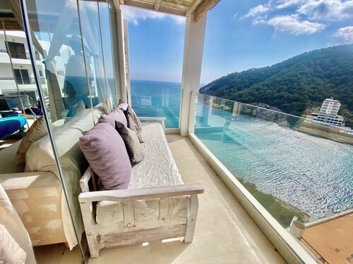 IBIZA BEACH FRONT PENTHOUSE 