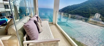 Seafront Penthouse ibiza  direct acces to beach breathtaking seaviews 