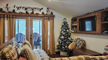 智能電視、書籍、音響