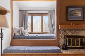 3 soverom, strykejern/-brett, wi-fi og sengetøy