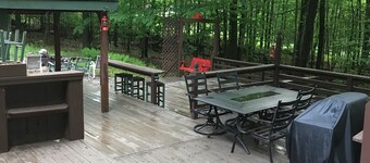 Cozy Chalet with First Lake access just minutes from town.  Great Location