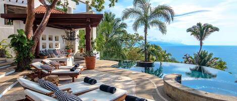 室外游泳池,无边泳池