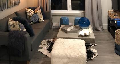 Unique to TREMBLANT-BIG STYLE!HOT TUB ...low rates-CITQ no. 303870