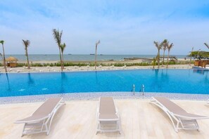 Piscina a l'aire lliure 