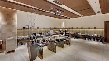 Daily buffet breakfast for a fee