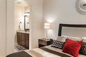 4 sovrum, strykjärn/strykbräda, gratis wi-fi och sängkläder