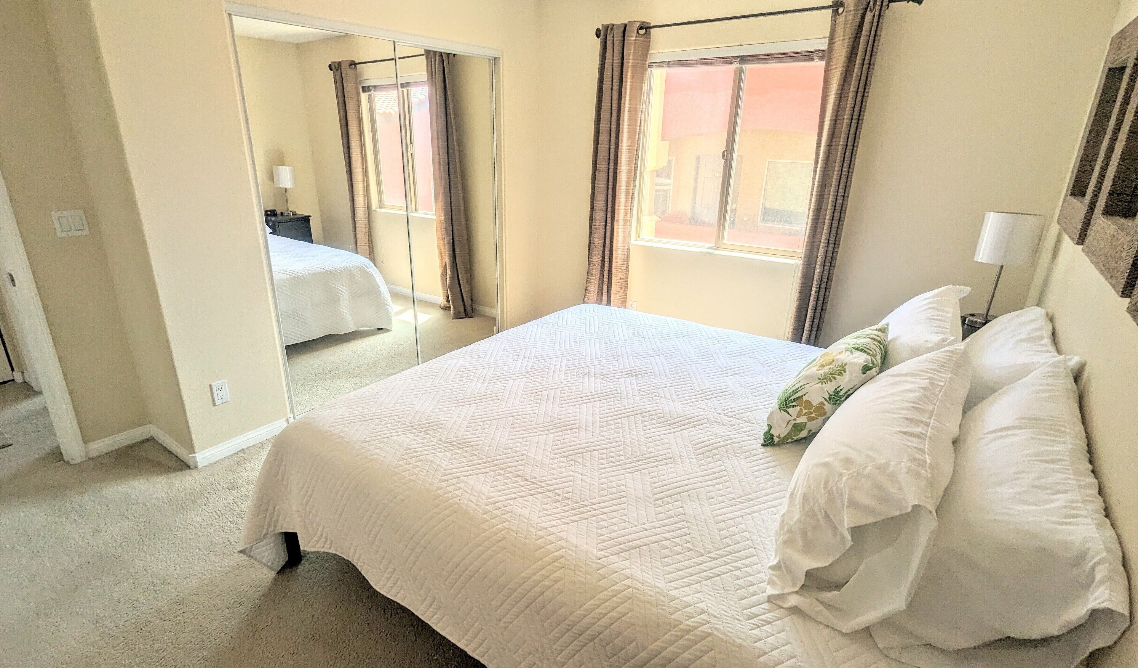 3 bedrooms, iron/ironing board, free WiFi, bed sheets