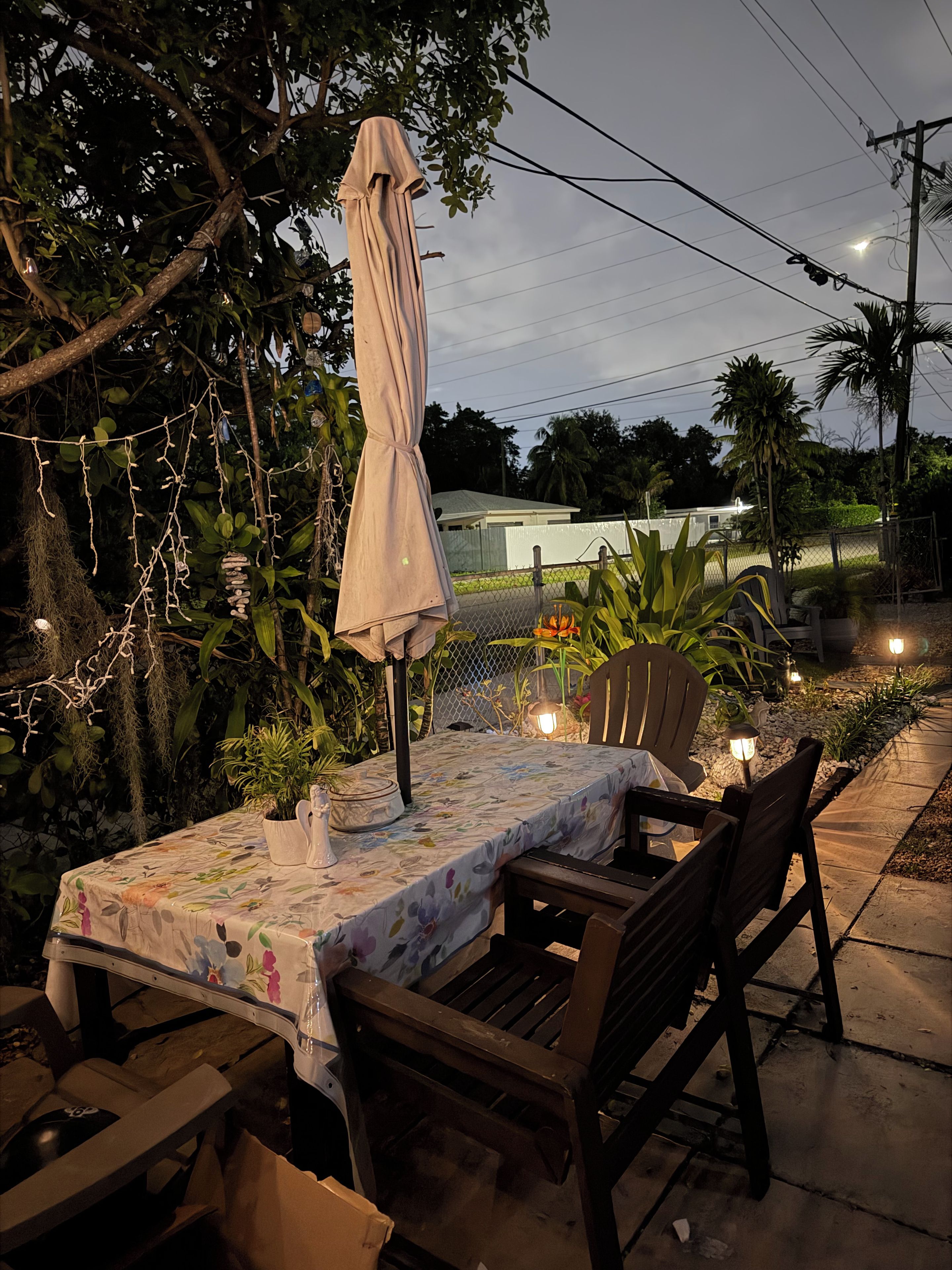 Outdoor dining