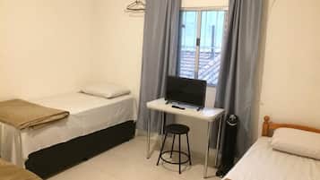 2 quartos, ferros/tábuas de passar roupa, Wi-Fi de cortesia