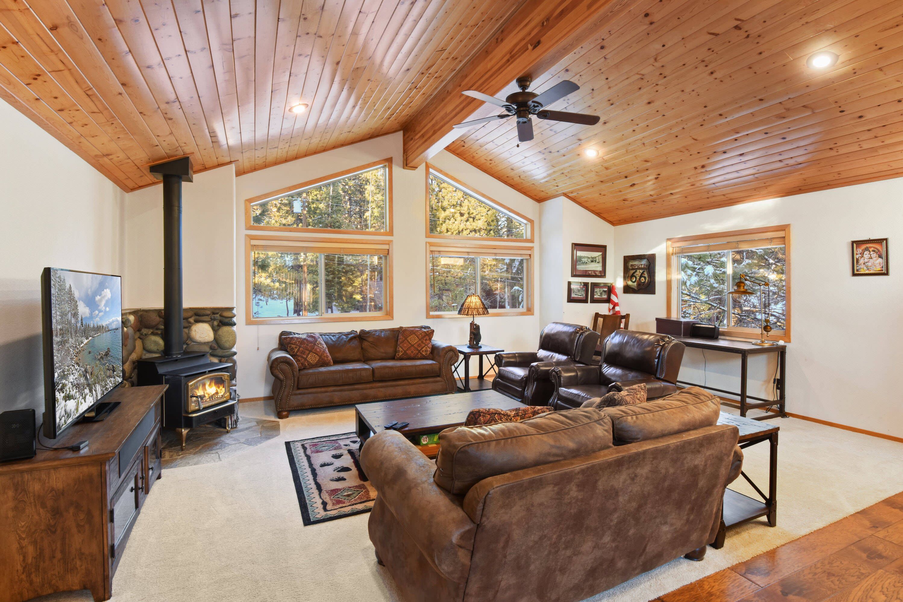 Quaking Cabin | Year-Round Outdoor Activities & Shared Amenities Access