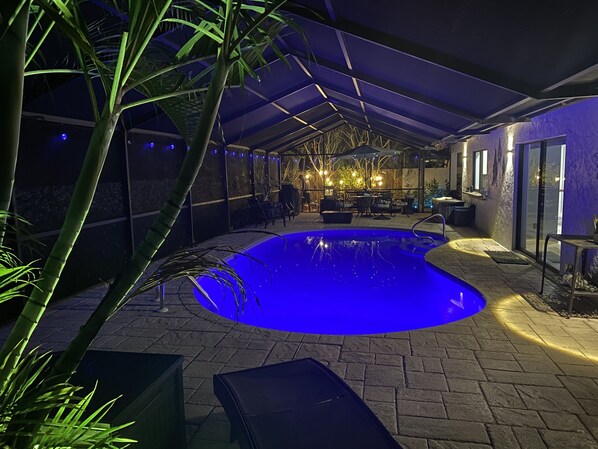 Udendørs pool, opvarmet pool