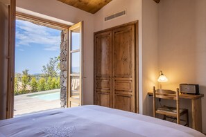 2 chambres, Wi-Fi gratuit, draps fournis