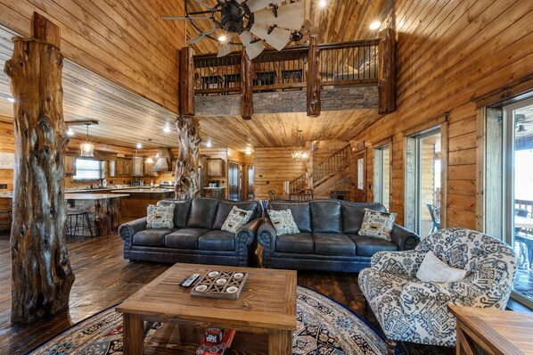 暖炉、テレビゲーム