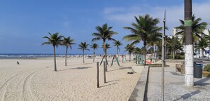 On the beach - Aviação - Praia Grande - "sp" (Praia Grande)