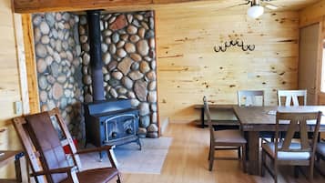 Smart TV, fireplace, books