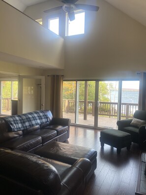 Smart TV, DVD player, table tennis