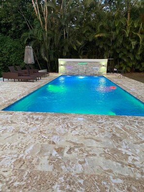 Outdoor pool, a heated pool