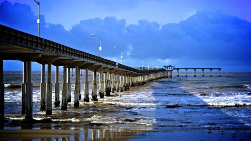 HOT TUB, Parking, A/C - Near SeaWorld, Beaches, MCRD, Barnes Tennis, PLNU!