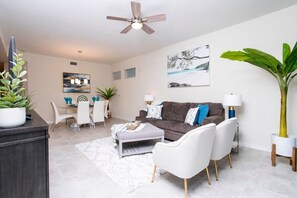 TV, DVD player, books, stereo