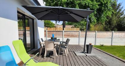 The green island. Recent 84m2 house ***(Household included)