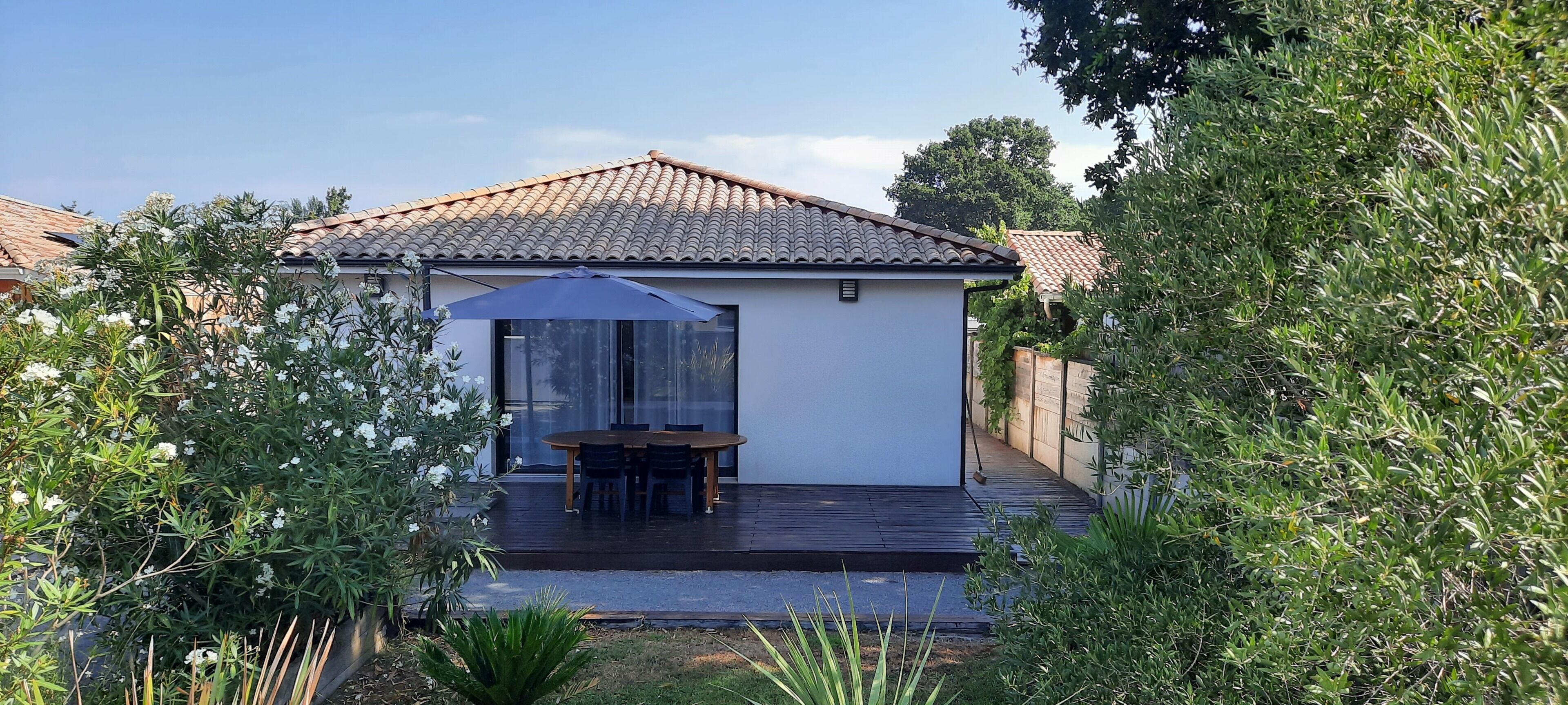 Maison
Ilot vert