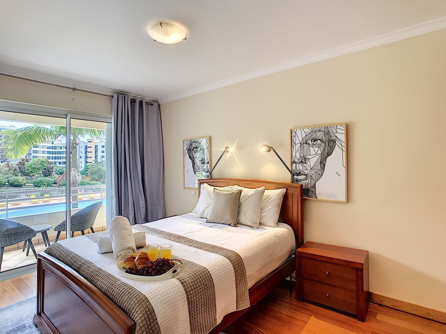 2 chambres, fer et planche à repasser, lit parapluie, Wi-Fi gratuit