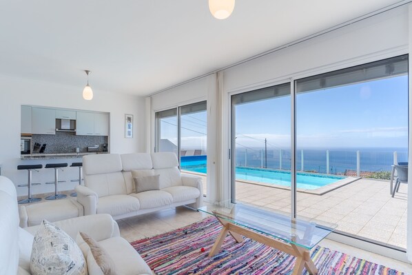 تلفزيون، مدفأة