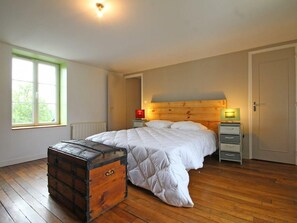 3 bedrooms, free WiFi