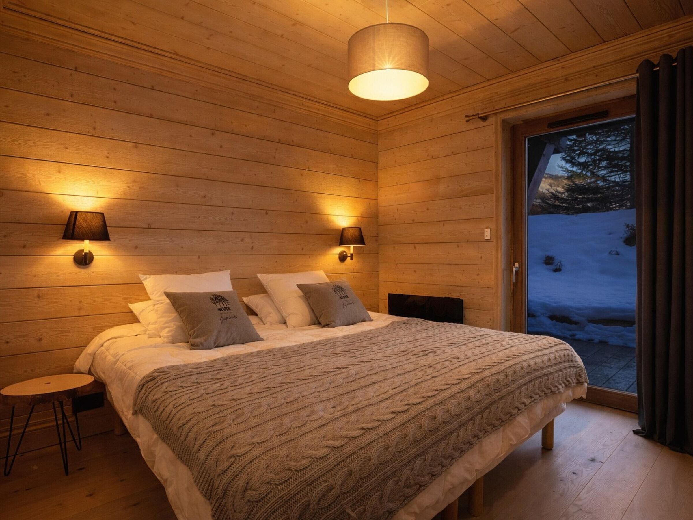 3 habitaciones, wifi gratis y ropa de cama 
