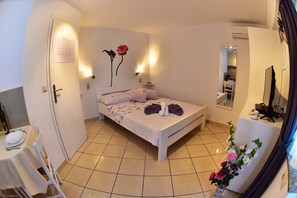 1 Schlafzimmer, WLAN, Bettwäsche