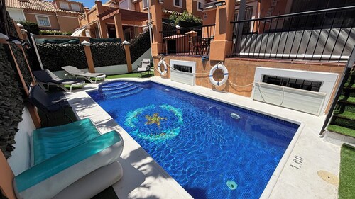Beautiful Semi Detached Villa in Los Alamos-Playamar, Torremolinos