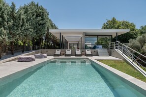 Beheizter Pool