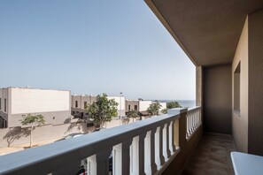 Property grounds - Holiday Apartment "Apartamento en el Medano" near the Beach with Wi-Fi & Shared pool (El Médano)