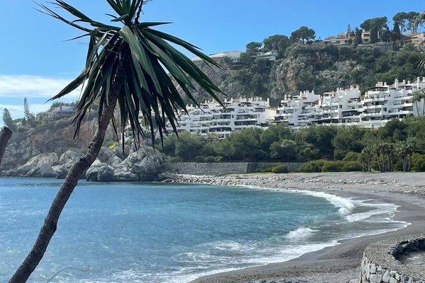 Marina Del Este Beach