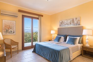 5 Schlafzimmer, Bügeleisen/Bügelbrett, Reisekinderbett, kostenloses WLAN