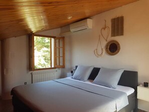 5 Schlafzimmer, Bügeleisen/Bügelbrett, Reisekinderbett, kostenloses WLAN