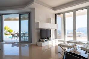 Interior - Blue Oasis Luxury Villa (Malevizi)