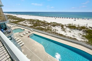 Indoor pool - WEST END CAP UNIT, GREAT SUNSET VIEWS, PERFECT FOR YOUR FAMILY! (Orange Beach)