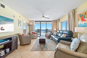 TV, table tennis - WEST END CAP UNIT, GREAT SUNSET VIEWS, PERFECT FOR YOUR FAMILY! (Orange Beach)