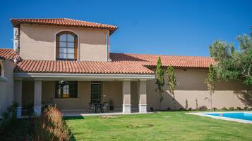 Chalet Confort | Ropa de cama de alta calidad, edredón, camas con pillow-top y minibar