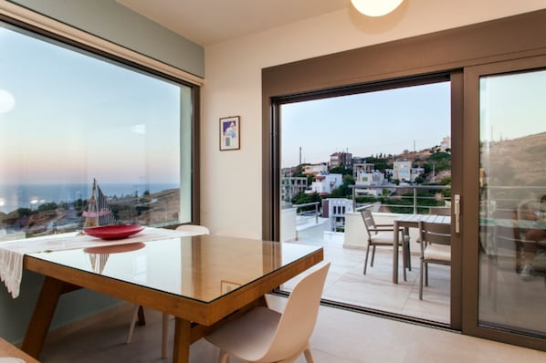 Luxury Villa | Living area | LCD TV